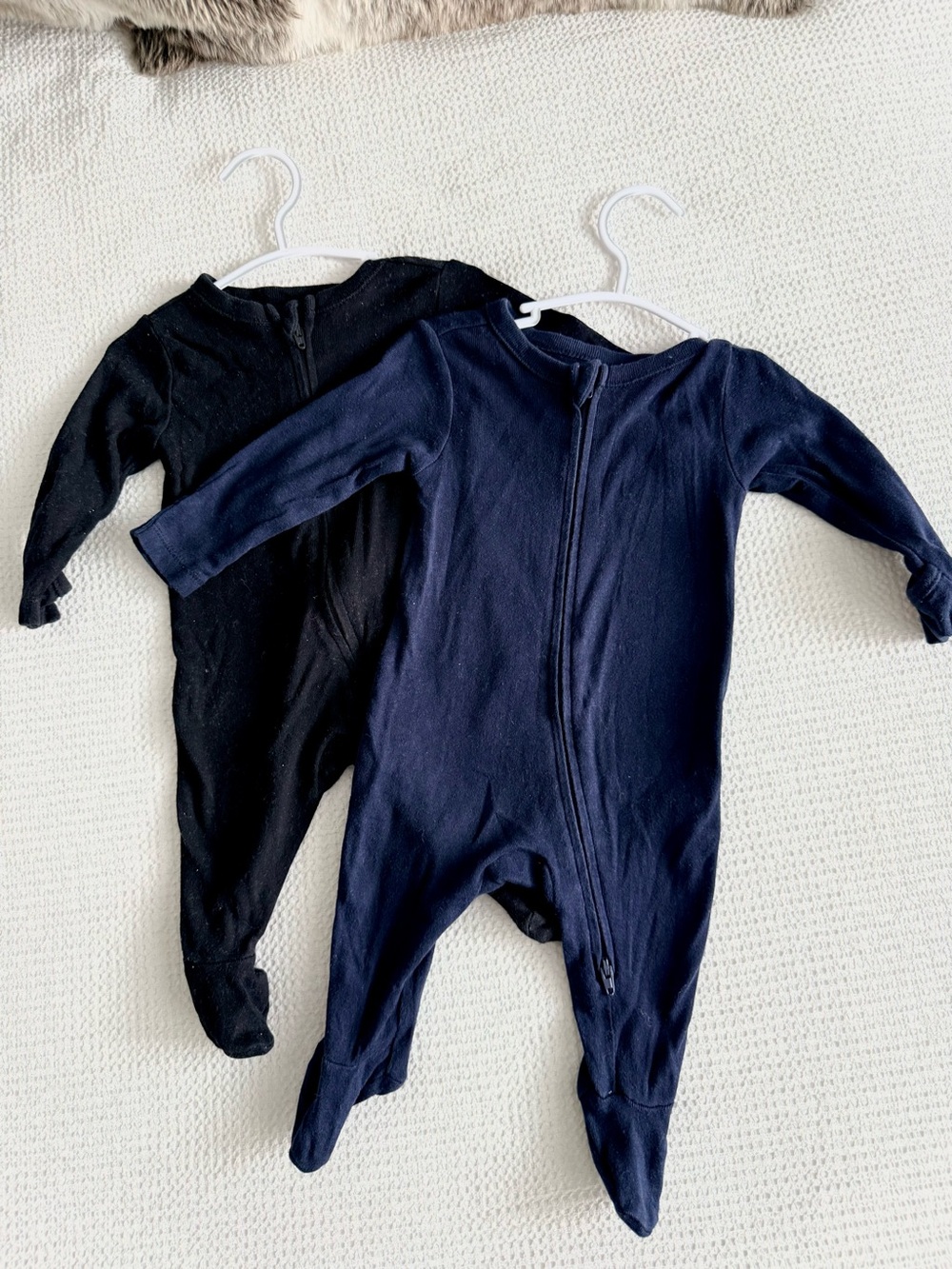 Old Navy 2-Pack Two-Way Zipper Navy and Black Footed One-Piece Set